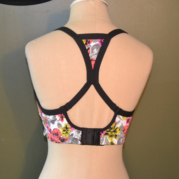 VSX Sport | Tropical Floral Print Sports Bra - Picture 4 of 6